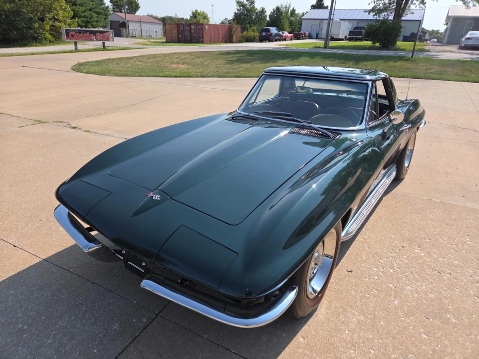 1967 Chevrolet Corvette C2 - Image 4 of 31