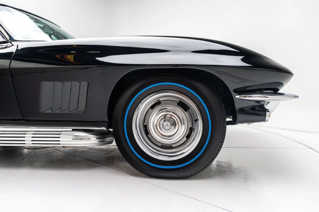 1967 Chevrolet Corvette C2 - Image 8 of 31
