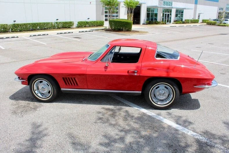 1967 Chevrolet Corvette C2 - Image 25 of 31