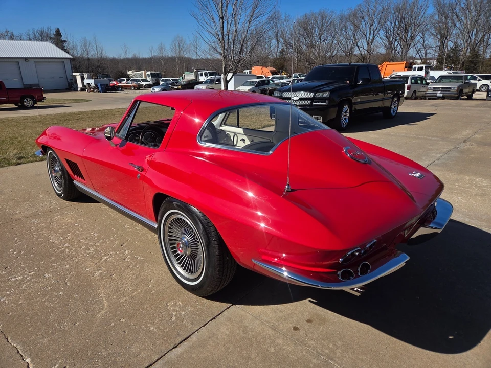 1967 Chevrolet Corvette C2 - Image 17 of 31