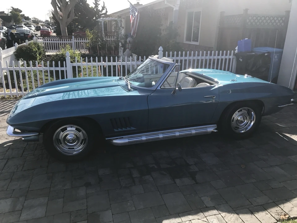 1967 Chevrolet Corvette C2 - Image 6 of 10