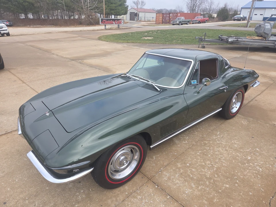 1967 Chevrolet Corvette C2 - Image 2 of 21