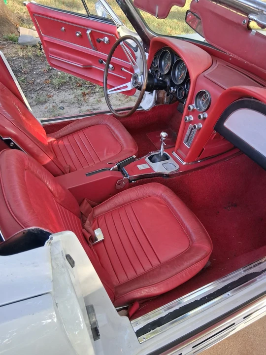 1967 Chevrolet Corvette C2 - Image 10 of 21