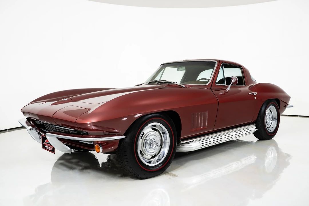 1967 Chevrolet Corvette C2 - Image 2 of 12