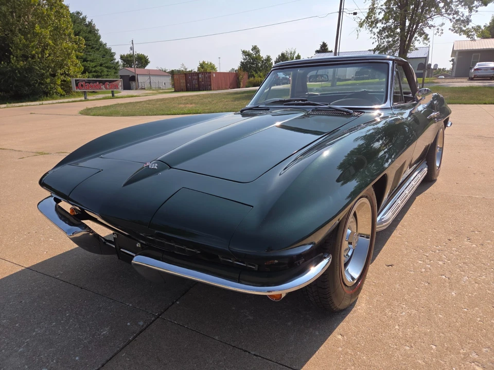 1967 Chevrolet Corvette C2 - Image 3 of 31