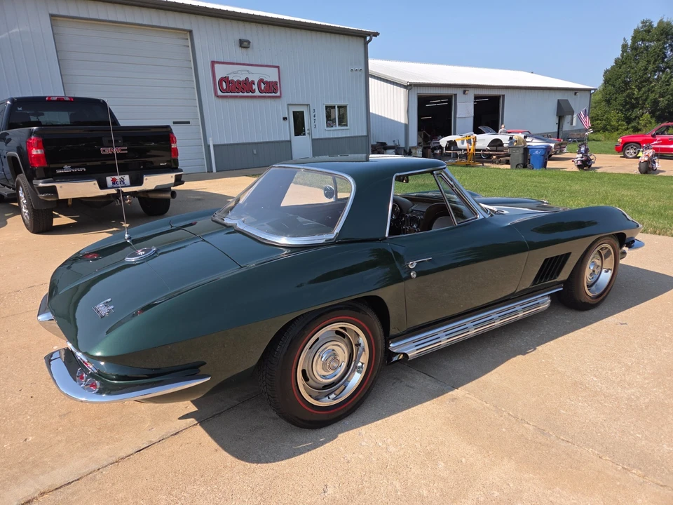 1967 Chevrolet Corvette C2 - Image 12 of 31