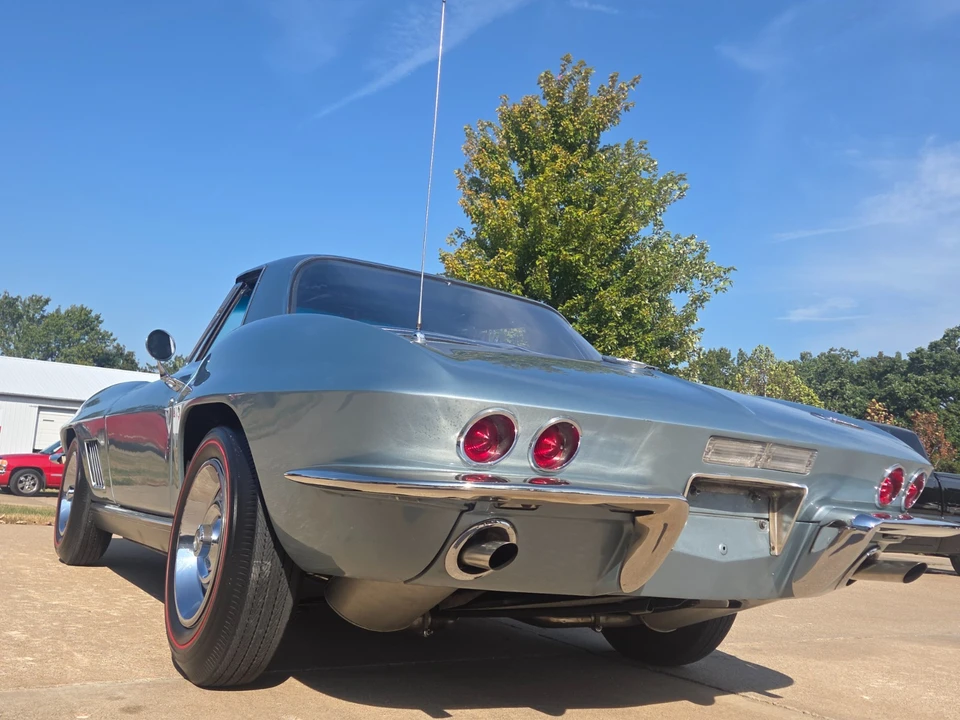 1967 Chevrolet Corvette C2 - Image 16 of 31