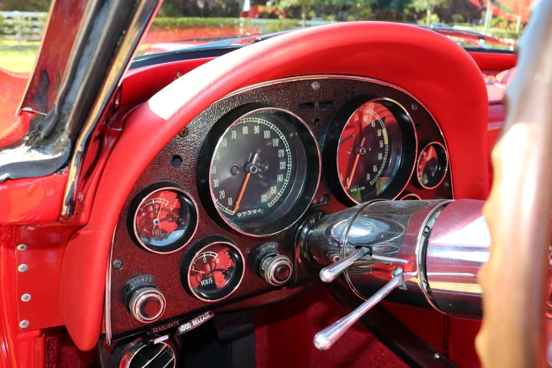 1967 Chevrolet Corvette C2 - Image 4 of 21