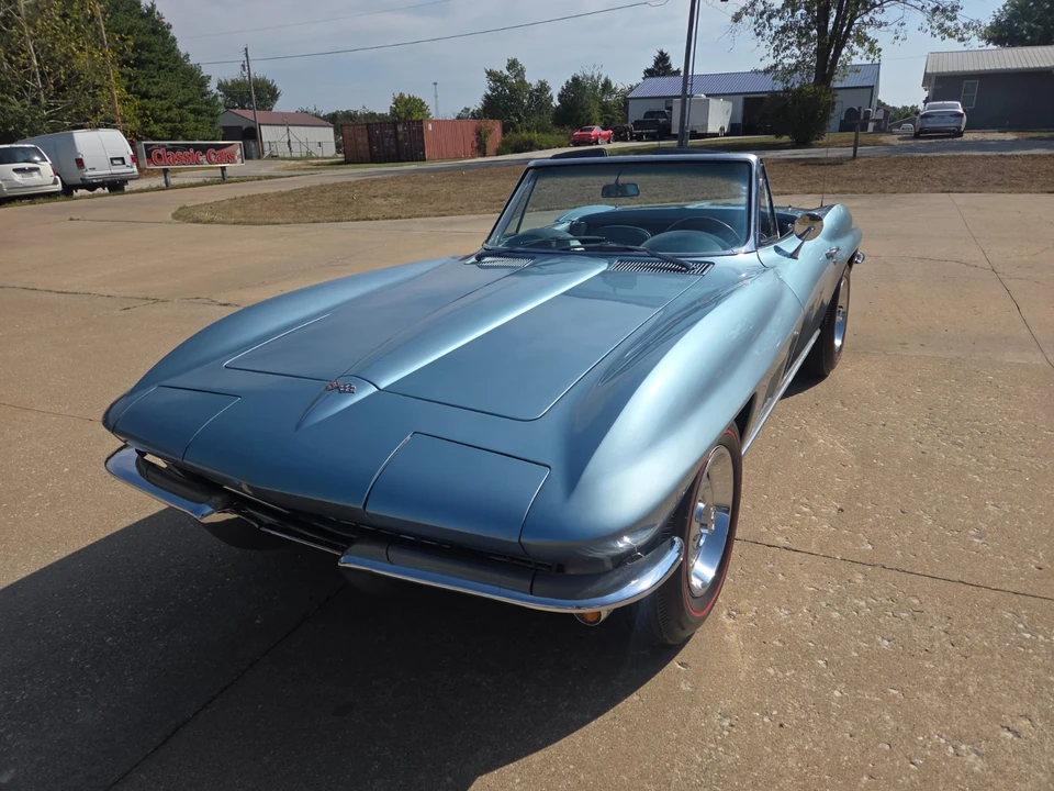 1967 Chevrolet Corvette C2 - Image 24 of 31