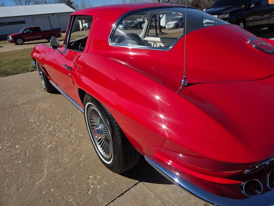 1967 Chevrolet Corvette C2 - Image 18 of 31