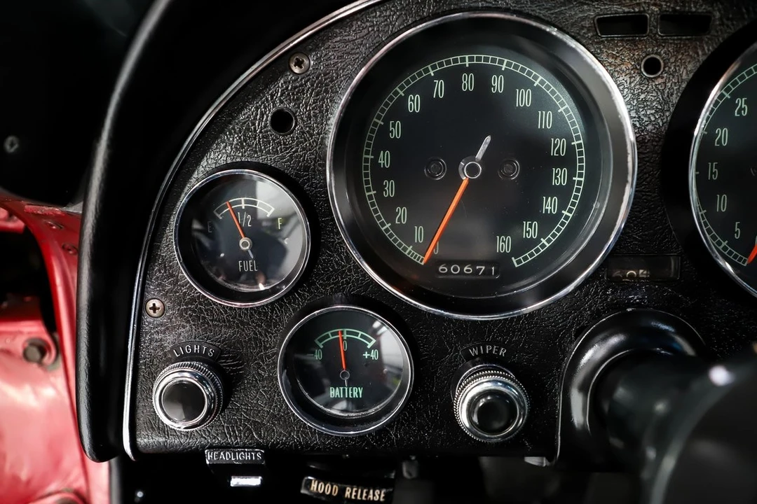1967 Chevrolet Corvette C2 - Image 20 of 31