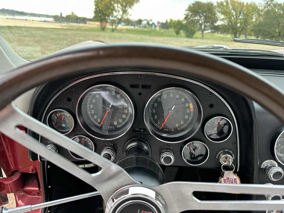 1967 Chevrolet Corvette C2 - Image 6 of 21