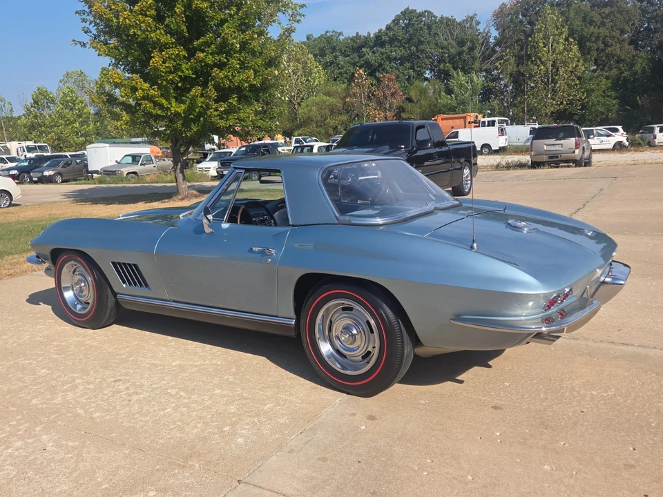 1967 Chevrolet Corvette C2 - Image 15 of 31