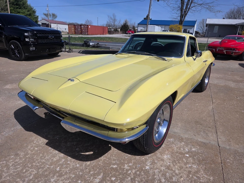 1967 Chevrolet Corvette C2 - Image 3 of 31