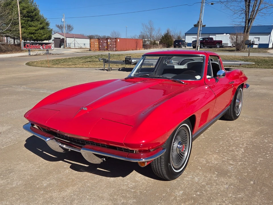 1967 Chevrolet Corvette C2 - Image 2 of 31