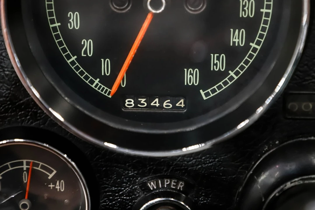 1967 Chevrolet Corvette C2 - Image 3 of 31