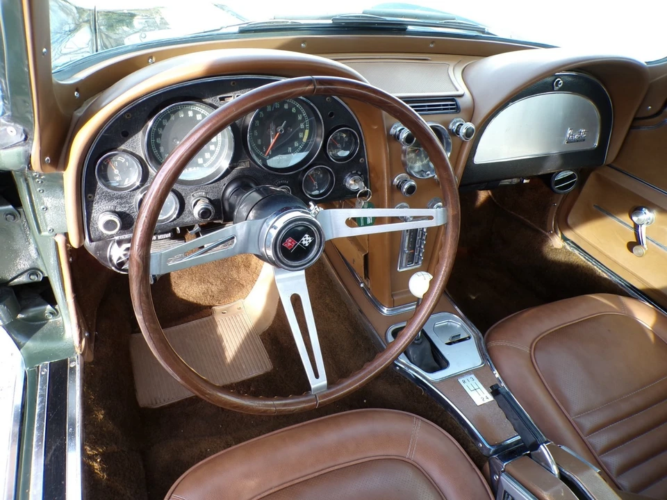 1967 Chevrolet Corvette C2 - Image 10 of 21