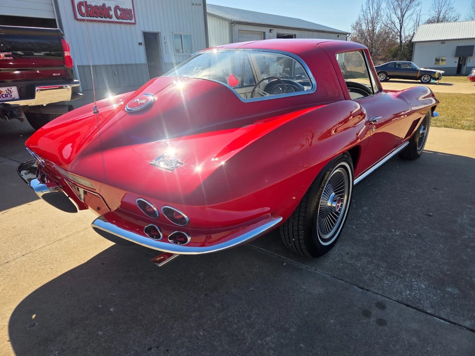 1967 Chevrolet Corvette C2 - Image 11 of 31