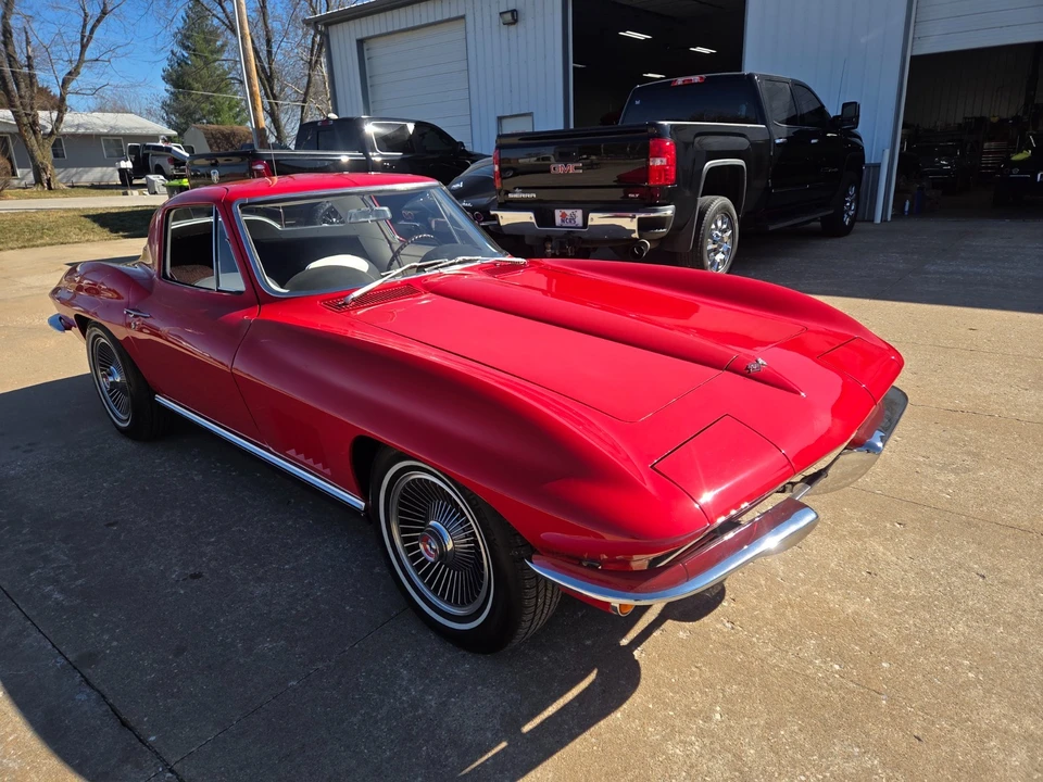 1967 Chevrolet Corvette C2 - Image 6 of 31