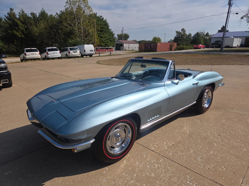 1967 Chevrolet Corvette C2 - Image 23 of 31