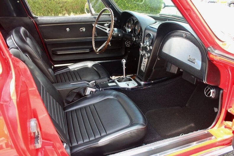 1967 Chevrolet Corvette C2 - Image 30 of 31