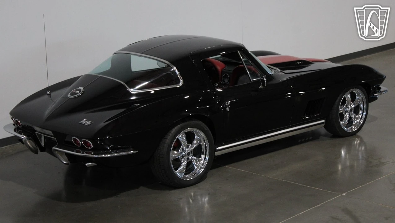 1967 Chevrolet Corvette C2 - Image 9 of 12