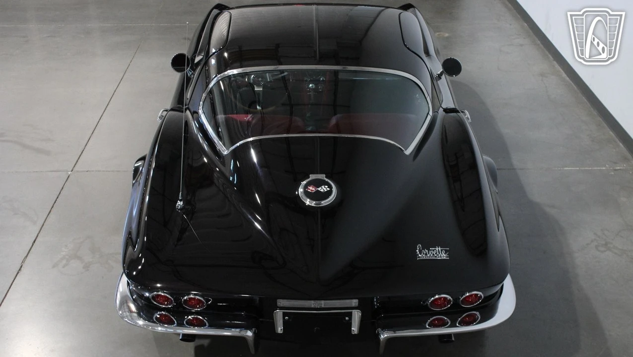 1967 Chevrolet Corvette C2 - Image 10 of 12