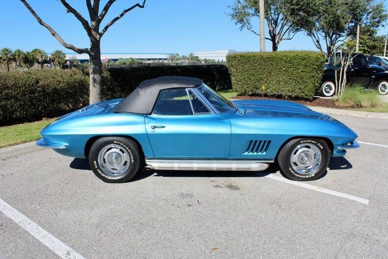 1967 Chevrolet Corvette C2 - Image 17 of 21