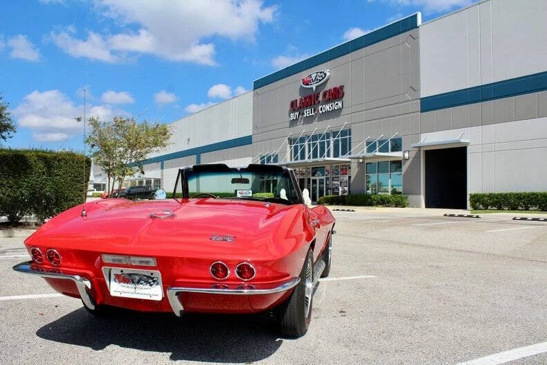 1967 Chevrolet Corvette C2 - Image 15 of 31
