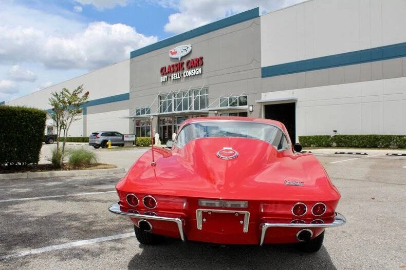 1967 Chevrolet Corvette C2 - Image 11 of 31