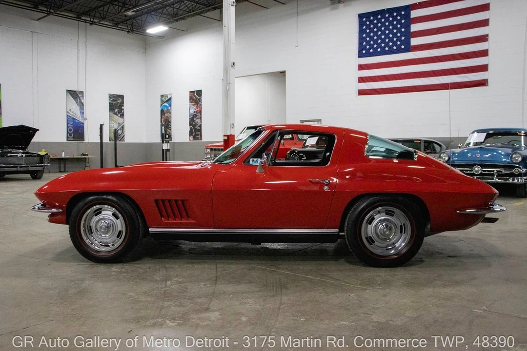 1967 Chevrolet Corvette C2 - Image 3 of 12