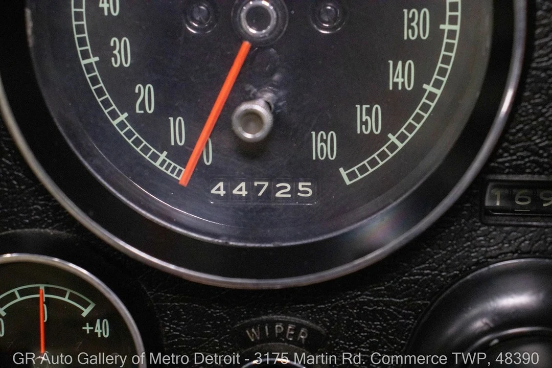 1967 Chevrolet Corvette C2 - Image 19 of 31