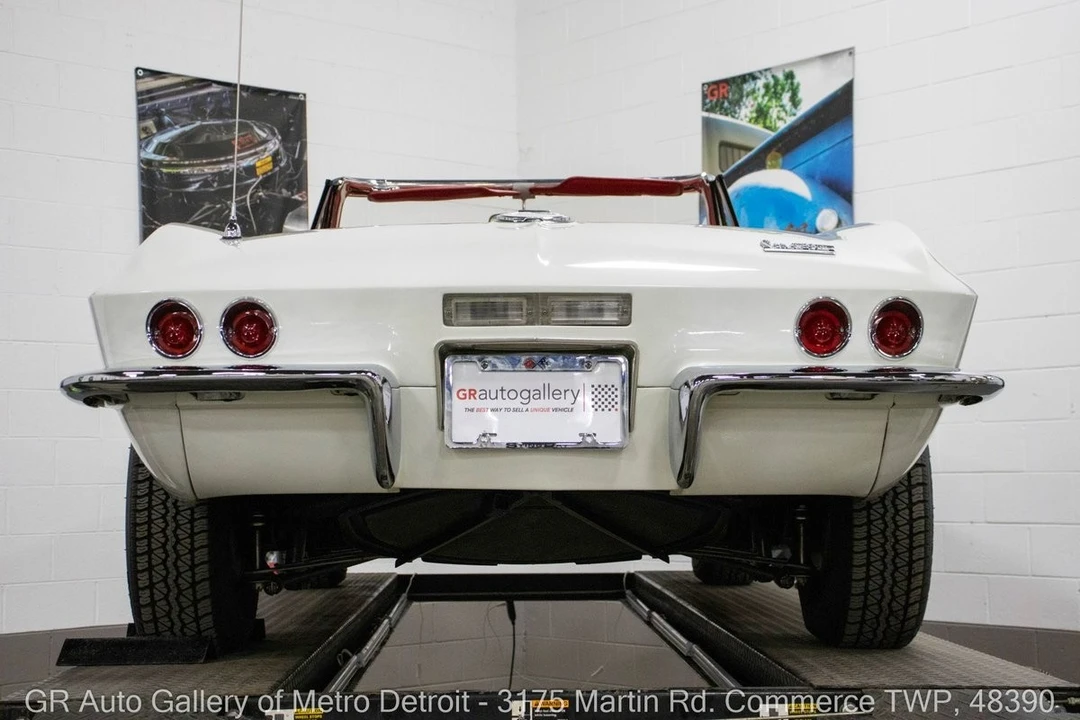 1967 Chevrolet Corvette C2 - Image 21 of 31