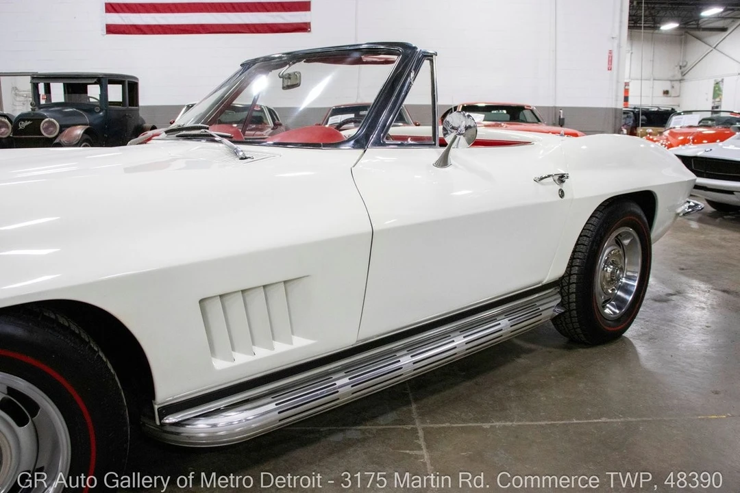 1967 Chevrolet Corvette C2 - Image 22 of 31