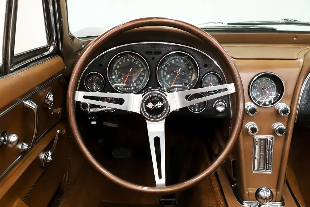 1967 Chevrolet Corvette C2 - Image 16 of 21