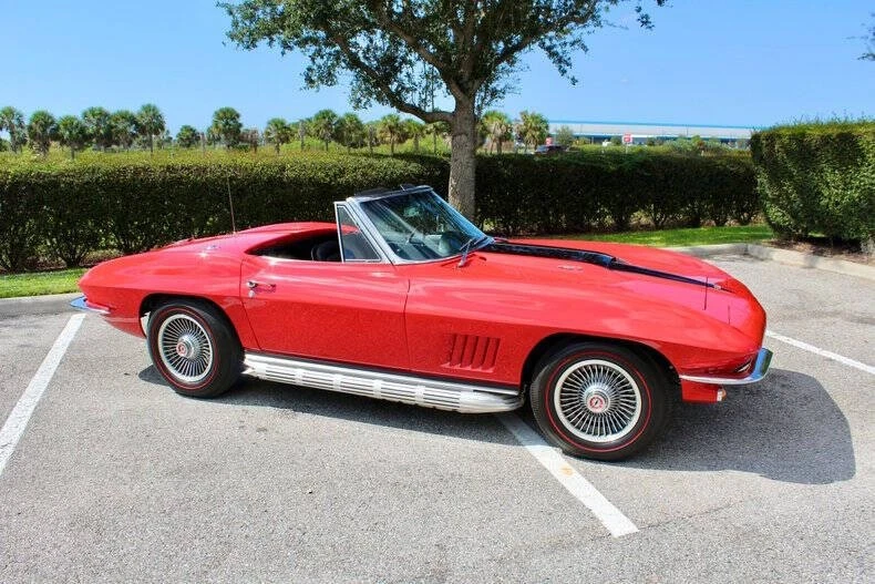 1967 Chevrolet Corvette C2 - Image 21 of 31