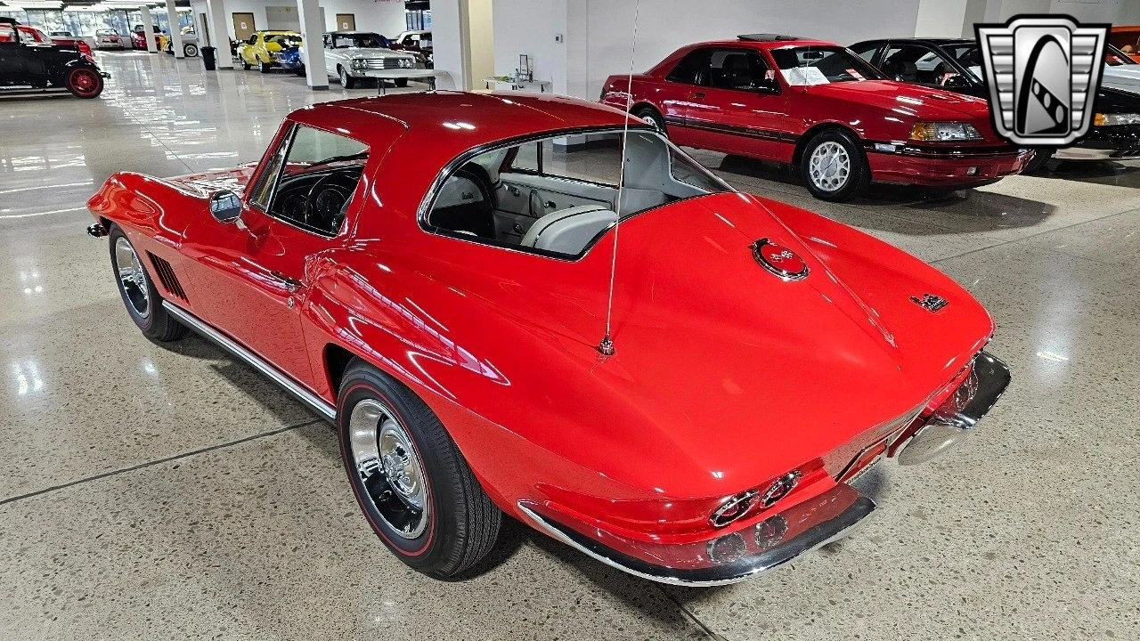 1967 Chevrolet Corvette C2 - Image 4 of 12