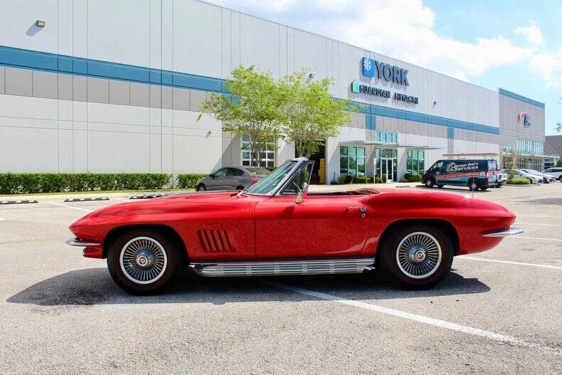 1967 Chevrolet Corvette C2 - Image 10 of 12