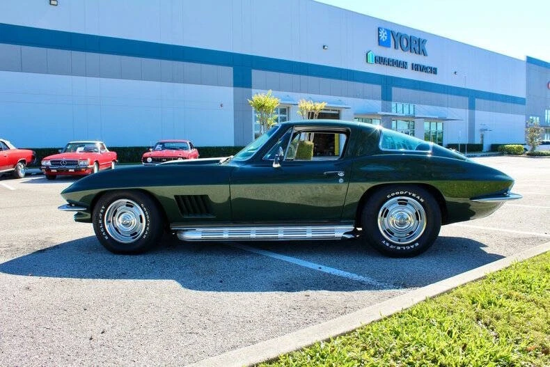 1967 Chevrolet Corvette C2 - Image 11 of 21