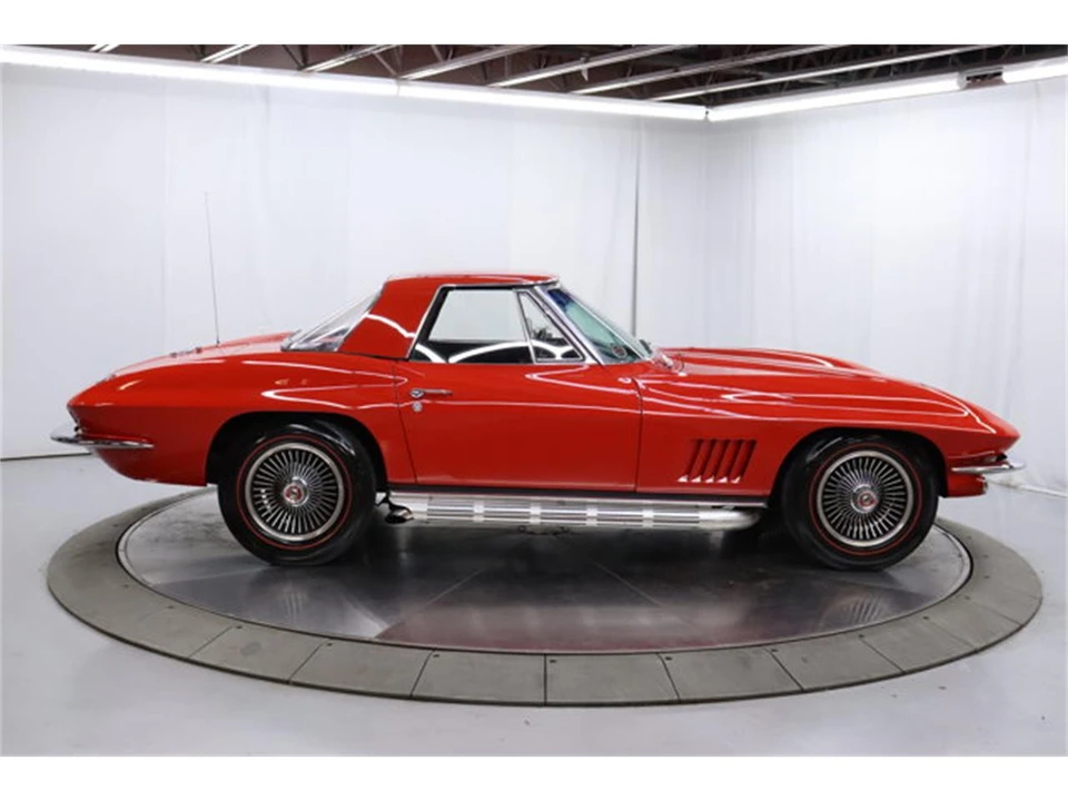 1967 Chevrolet Corvette C2 - Image 8 of 31