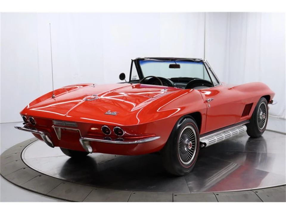 1967 Chevrolet Corvette C2 - Image 15 of 31