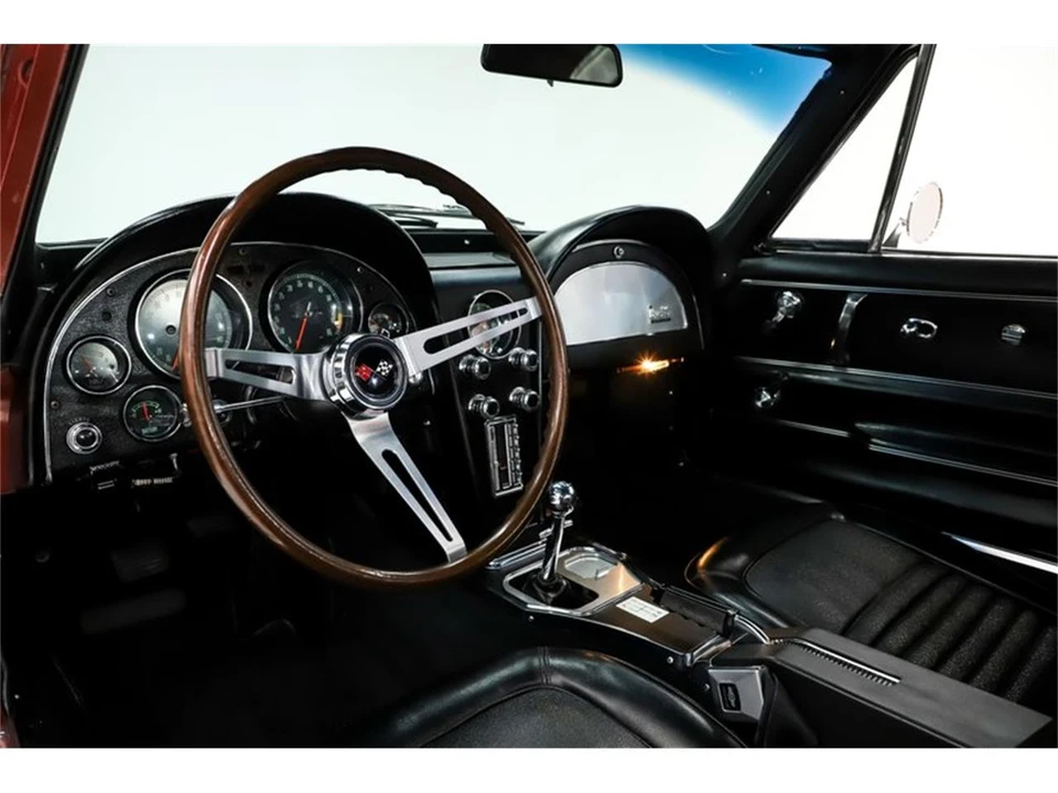 1967 Chevrolet Corvette C2 - Image 2 of 31