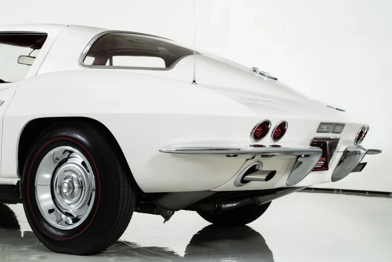 1967 Chevrolet Corvette C2 - Image 11 of 21