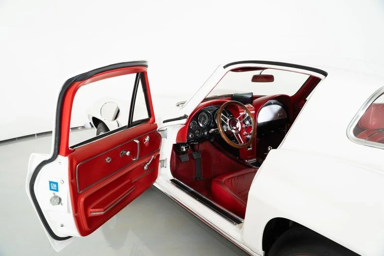 1967 Chevrolet Corvette C2 - Image 19 of 21