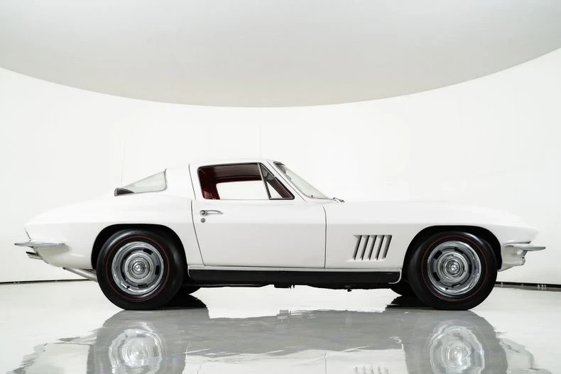 1967 Chevrolet Corvette C2 - Image 15 of 21