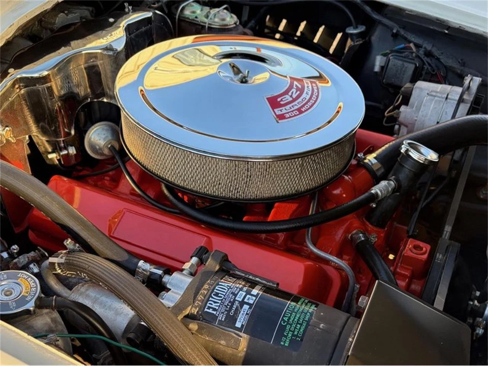 1967 Chevrolet Corvette C2 - Image 17 of 31