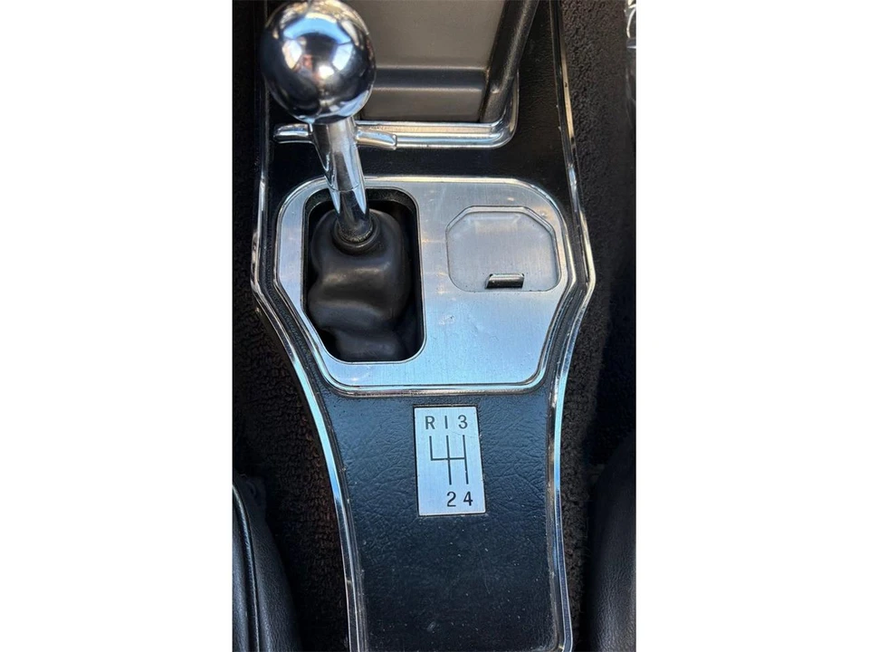 1967 Chevrolet Corvette C2 - Image 21 of 31