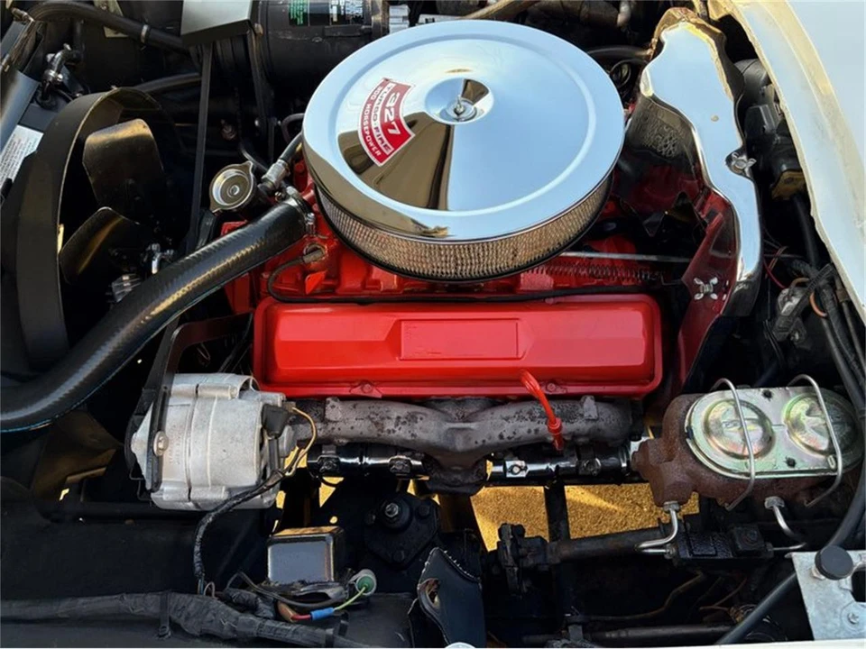 1967 Chevrolet Corvette C2 - Image 16 of 31