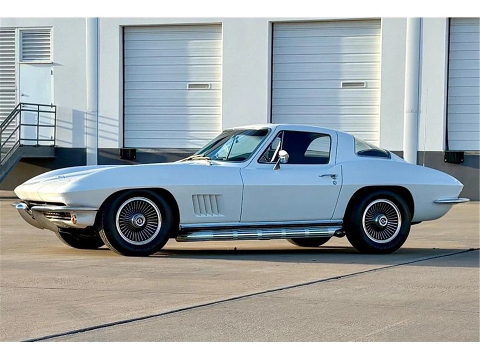 1967 Chevrolet Corvette C2 - Image 4 of 31