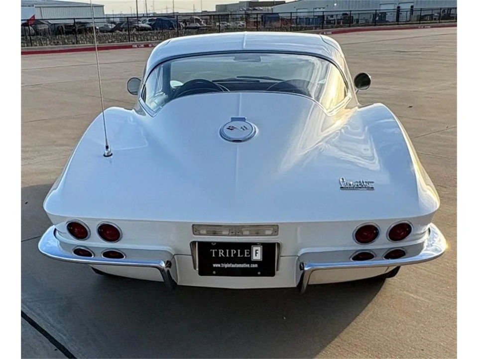 1967 Chevrolet Corvette C2 - Image 12 of 31